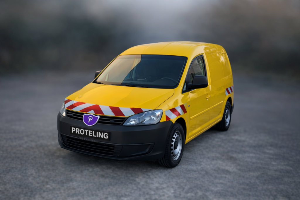 Volkswagen Caddy utilaire face avant jaune total covering avec bande réfléchissante pour convoi exceptionnel par Proteling amblainville Oise / Val d'Oise